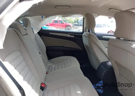 2018 Ford Fusion S из США, поврежденный, VIN 3FA6P0G71JR257913